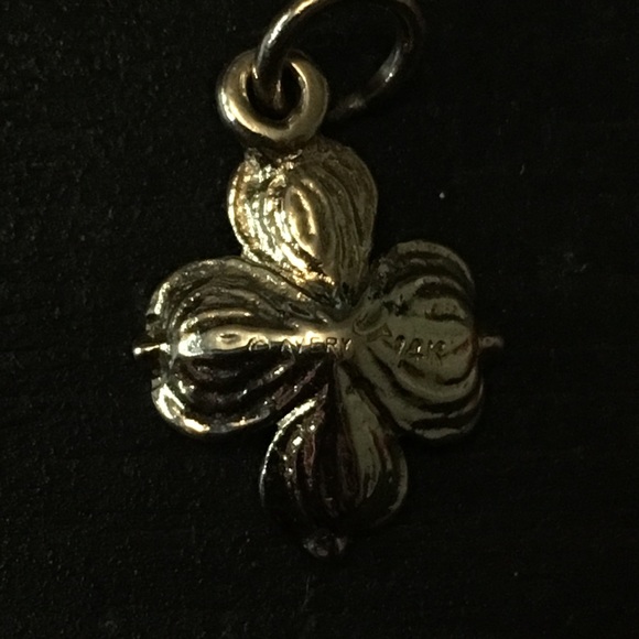SOLD James Avery 14k YG dogwood flower charm - Picture 2 of 5